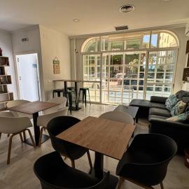 Hostel Sorolla Playa，位于马拉加的酒店