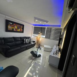 Hermoso Apartamento en la Guaira Urbanización La Llanada，位于Caraballeda的酒店