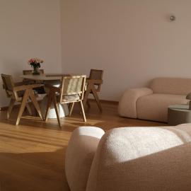Luxury Lakefront Apartment，位于圣莫里茨的酒店