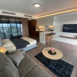 Grand Sapphire Resort & Casino，位于Phikardhou的酒店