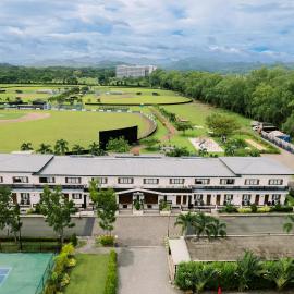 The Mansion Boutique Hotel，位于Mabalacat的酒店