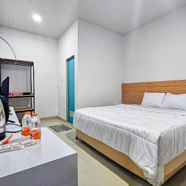 Guest House Hamz Syariah Redpartner，位于Kumprung的酒店