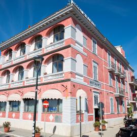Hotel Miramare，位于拉迪斯波利的酒店
