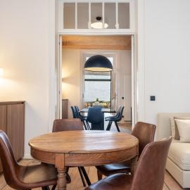 Béguinage - Central Brussels Garden Townhouse，位于布鲁塞尔的酒店