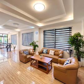 Taylors Plantacion Resort- Grande Second Floor，位于Catarman的酒店