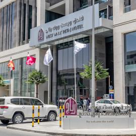 West Walk Retaj Hotel，位于多哈的酒店