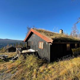 Thorpeset cabin by Norgesbooking - cabin with amazing view，位于Uvdal的酒店
