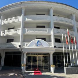 Almero Termal Spa Otel，位于埃利特温泉的酒店