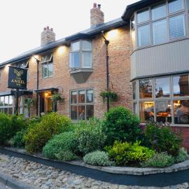 The Angel Inn，位于瑟斯克的酒店