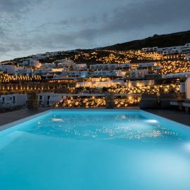 Cova Mykonos Suites，位于埃利亚海滩的酒店