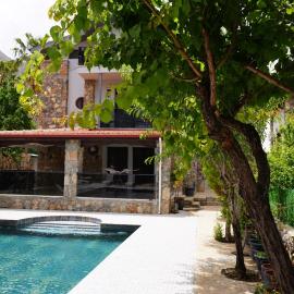Villa Valencia By Luxury Group, Ölüdeniz, Private Pool，位于Cedit的酒店