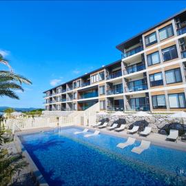 BATON SUITE Okinawa-kourijima，位于今归仁村的酒店