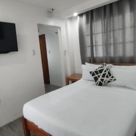 Ola De Baler Hotel