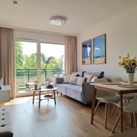 Jantar Resort - Rodzinne Apartamenty z Parkingiem, Strefą Grilla i Placem Zabaw by Flatbook，位于詹塔尔的酒店