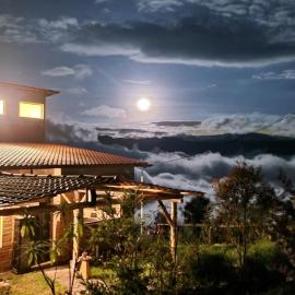 Inti Amanta Lodge，位于Sigchos的酒店