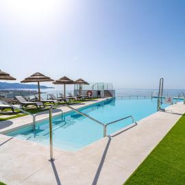 Vista Verde - Bayview Hills Luxury Resort with free padel & spa，位于托罗克斯的酒店