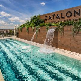 Catalonia Plaza España Hotel & Spa，位于马德里的酒店