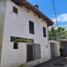 oneTwoSleep GuestHouse，位于斯库台的酒店