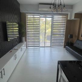 Lagoon view Family Suite in Pico De Loro Cove, Nasugbu，位于纳苏格布的酒店