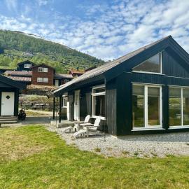 Hytte sentralt i Myrkdalen，位于沃斯的酒店