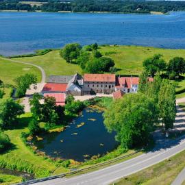 Aamølle Gæstgiveri，位于海松的酒店