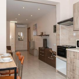 Nerida Beach Apartment，位于兰皮的酒店