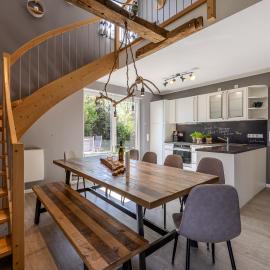 Ferienhaus Hünzingen，位于瓦尔斯罗德的酒店
