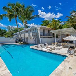 Viento Beach Lodge，位于多拉多的酒店