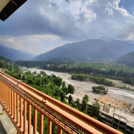 Hotel Arohi