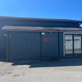 Golden Luck Motel，位于Bells Lake的酒店