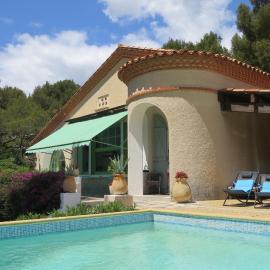 Cassis Hostel，位于卡西斯的酒店