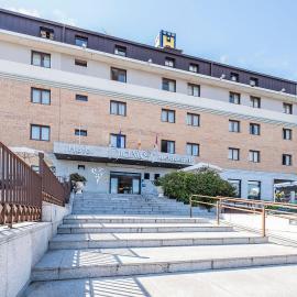 Hotel Hidalgo,位于埃斯基维亚斯的酒店
