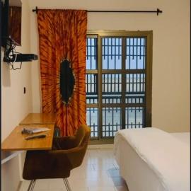 Hotel KEUR HORUS,位于圣路易斯的酒店