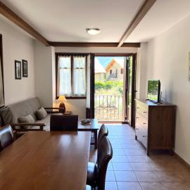 Apartaments Casa Sastressa - L'Amfitriona，位于埃斯波特的酒店