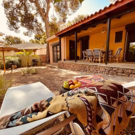 Garden villa two-bedroom suite，位于瓦里的酒店