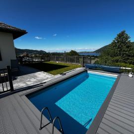 Ferienhaus Moser mit Pool，位于Nachdemsee的酒店