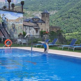 Hotel Villa de Torla，位于托尔拉的酒店