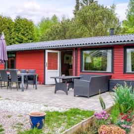 8 person holiday home in Holbæk，位于霍尔拜克的酒店