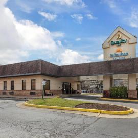 Suburban Studios Tysons Corner，位于维也纳的酒店