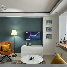 2 rooms condo in city center，位于布加勒斯特的酒店