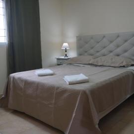 Corrientes "UNO" Apartment，位于拉斐拉的酒店