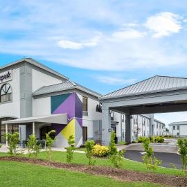 Spark by Hilton Spring Lake Fayetteville，位于斯普林莱克的酒店