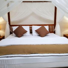 Lonthar B&B - Adults Only，位于Riung的酒店