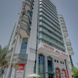 Hawthorn Suites by Wyndham Abu Dhabi City Center，位于阿布扎比的酒店