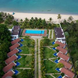 Uppuveli Beach by DSK，位于亭可马里的酒店
