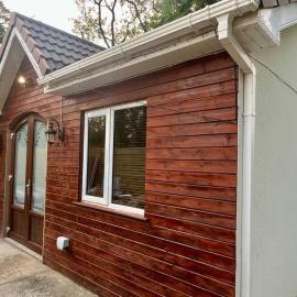 1-Bed Cosy Cottage near Emerald Park - Sleeps 5，位于Dunshaughlin的酒店