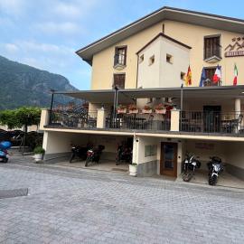 Hotel Ristorante Ligure，位于维纳迪奥的酒店