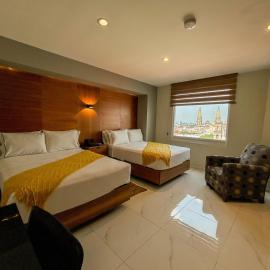 Hotel Dali Plaza Ejecutivo，位于瓜达拉哈拉的酒店