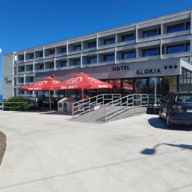 Hotel Gloria,位于南埃福列的酒店
