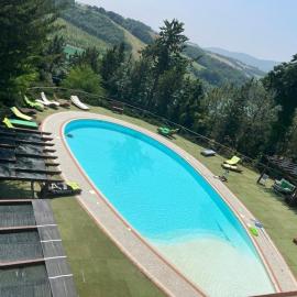 Colle Sul Lago，位于钦戈利的酒店